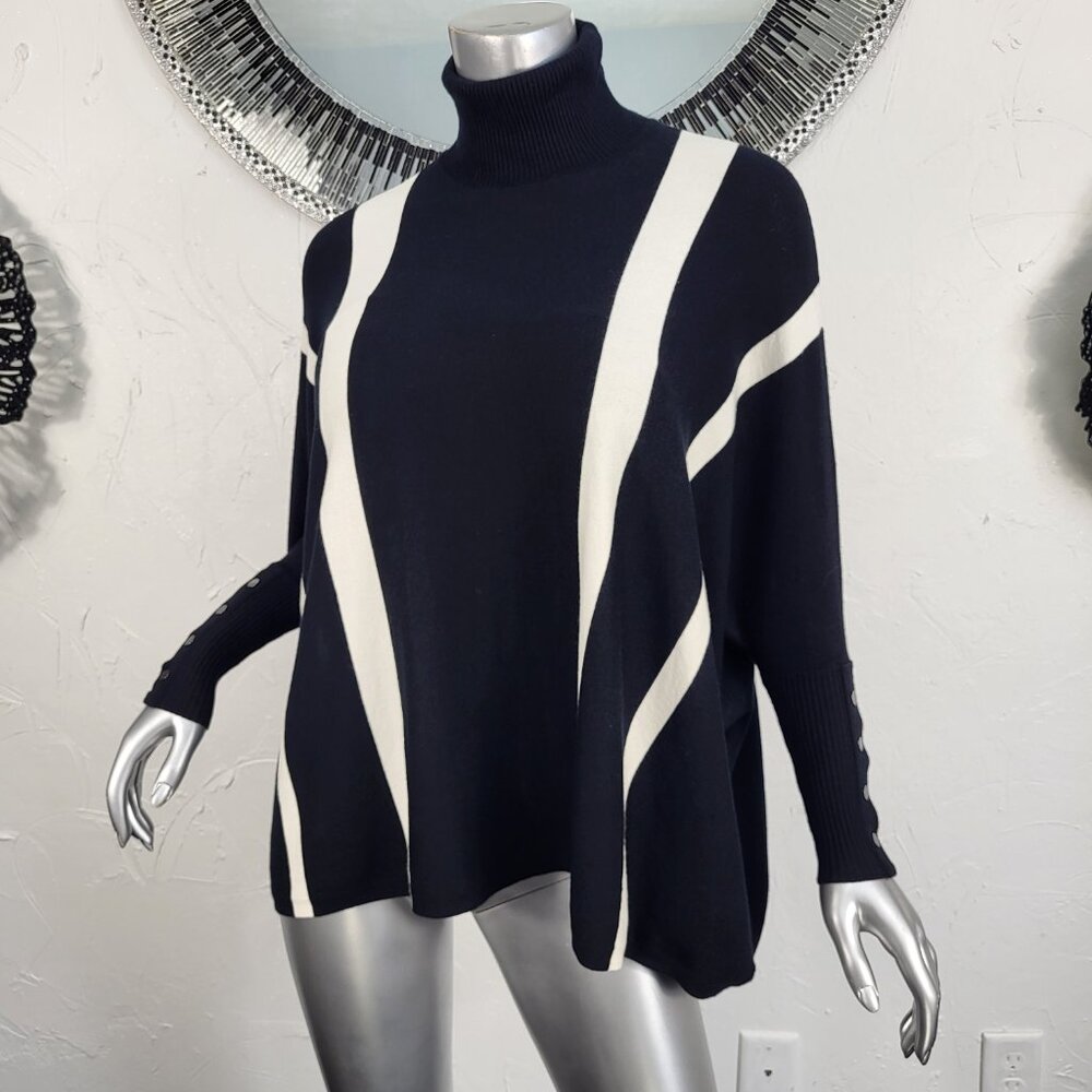 NWT~$60~ALFANI~SZ S~BLACK OFF WHITE BATWING TURTLENECK SWEATER TUNIC TOP PONCHO